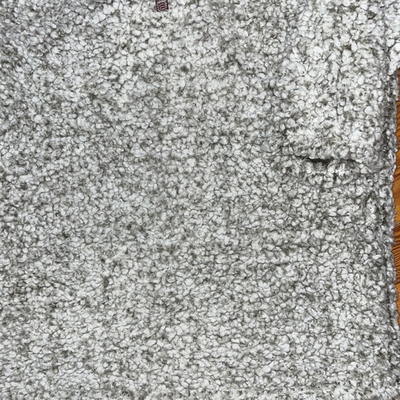 True grit pullover - Picture 3 of 3